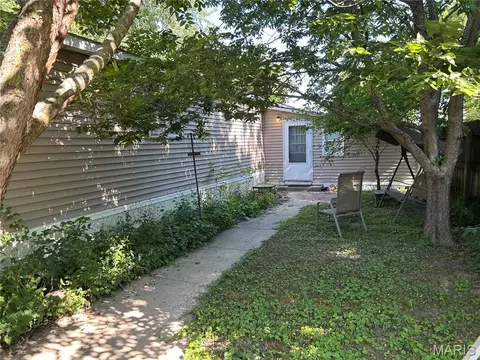 455 E 2590 Ave, Ramsey, IL 62080 photo 9