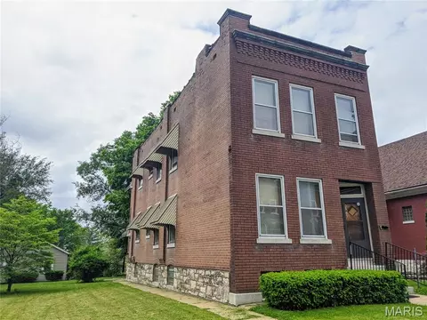 1036 Theobald St, Saint Louis, MO 63147