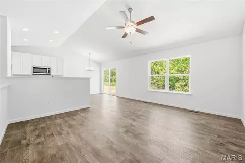 Living - 1021 Samwise St, Wright City, MO 63390 photo 1 of 3