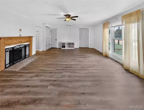 Living - 308 Thost St, Fredericktown, MO 63645 photo 1 of 6