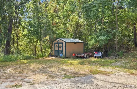 Exterior - 3001 Rustic Wood Trl, Barnhart, MO 63012 photo 5 of 7