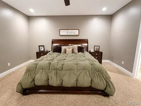 Bedroom - 11254 Quail Hollow Cir, Dexter, MO 63841 photo 1 of 3