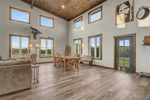 Dining - 10 Henebry Hills Ln, Troy, MO 63379 photo 1 of 1