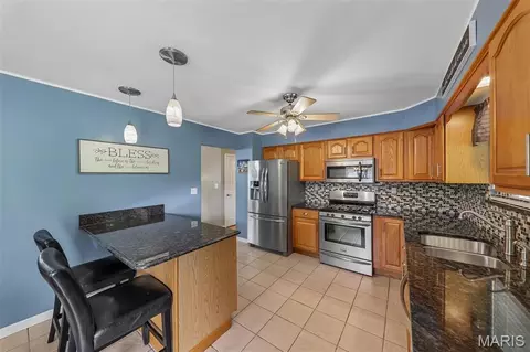 Kitchen - 1326 Apollo Dr, Arnold, MO 63010 photo 2 of 5
