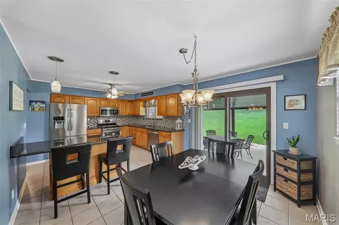 Dining - 1326 Apollo Dr, Arnold, MO 63010 photo 2 of 4