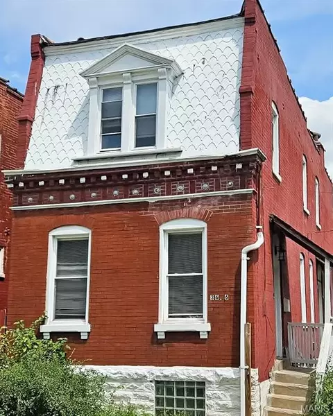 3646 Iowa Ave, Saint Louis, MO 63118