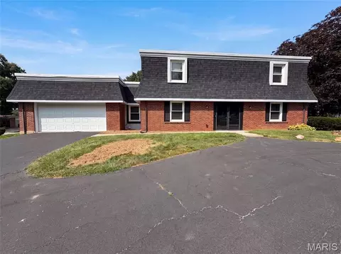 59 Sable Ct, Lake Saint Louis, MO 63367