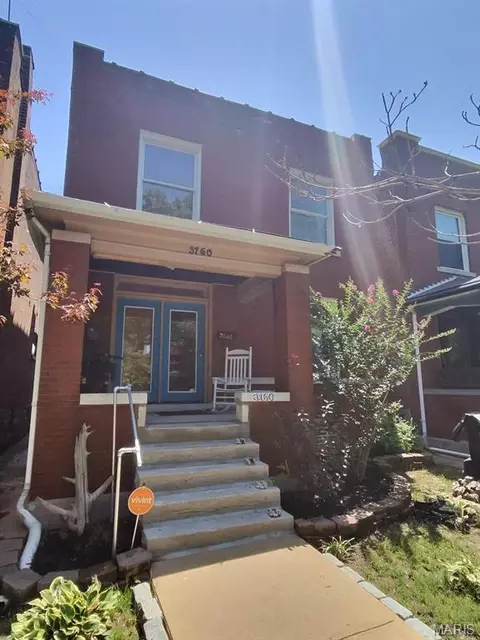 3160 Portis Ave, Saint Louis, MO 63116