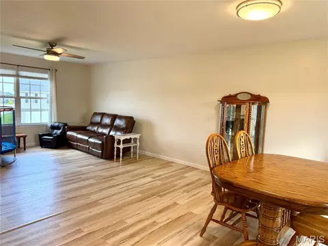 Living - 823 Legolas Ln, Wright City, MO 63390 photo 4 of 5