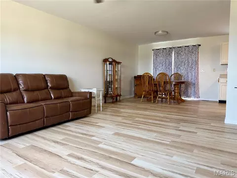 Living - 823 Legolas Ln, Wright City, MO 63390 photo 1 of 5