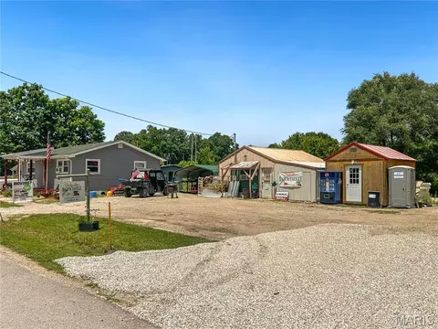 114 Oak St, Morrison, MO 65061 photo 5