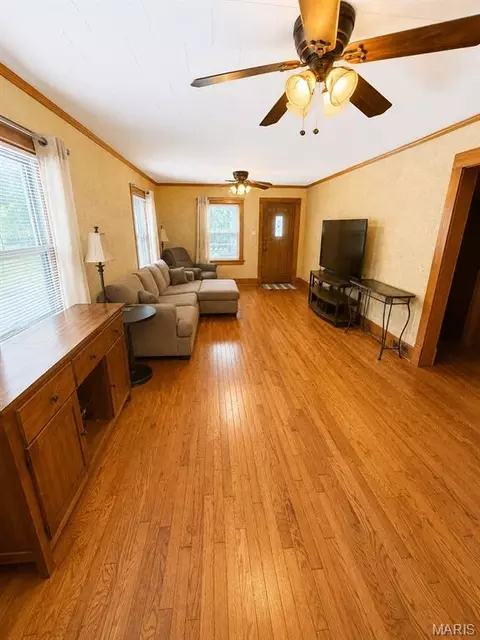 Living - 137 E 3rd St, Roxana, IL 62084 photo 2 of 2