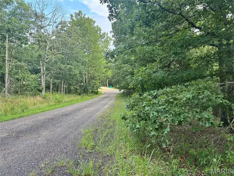 625 Pond Run Rd, Gerald, MO 63037 photo 2