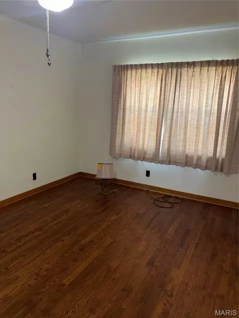 Bedroom - 1607 N Cedar St, Rolla, MO 65401 photo 9 of 9