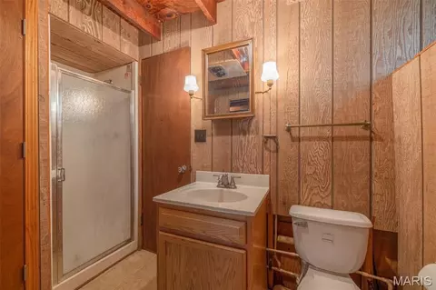 Bath - 434 Scheffborg Circle Dr, Innsbrook, MO 63390 photo 1 of 2
