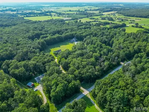 View/Area - 39 Bedrock Ln, Conway, MO 65632 photo 3 of 4