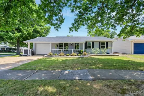 Other - 322 New Ballwin Rd, Ballwin, MO 63021 photo 2 of 11
