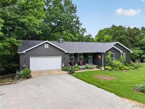 Exterior - 6344 Cedar Dr, Cedar Hill, MO 63016 photo 6 of 25