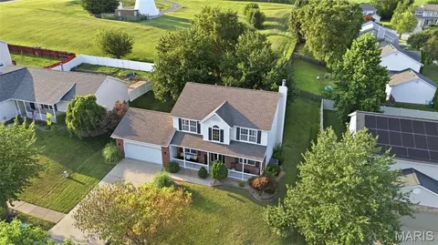 View/Area - 930 Benjamin Dr, O'fallon, IL 62269 photo 2 of 9
