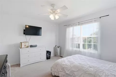 Bedroom - 930 Benjamin Dr, O'fallon, IL 62269 photo 11 of 17