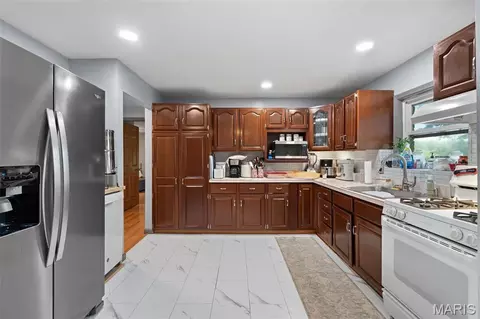 Kitchen - 5 Nailbender Ln, Sullivan, MO 63080 photo 3 of 3