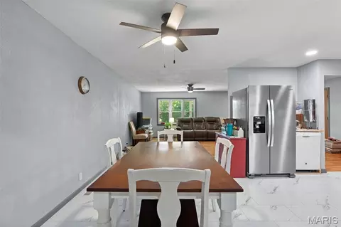 Dining - 5 Nailbender Ln, Sullivan, MO 63080 photo 3 of 3