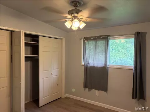 8435 Midwood Ave, Berkeley, MO 63134 photo 6
