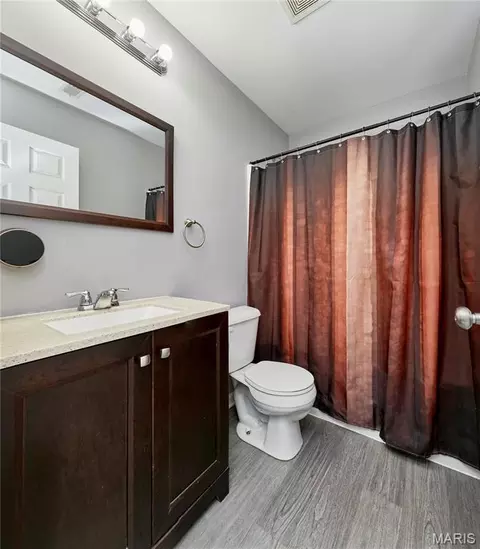Bath - 98 Ruth St, Eolia, MO 63344 photo 1 of 2