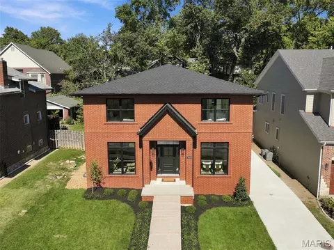 7449 Washington Ave, University City, MO 63130