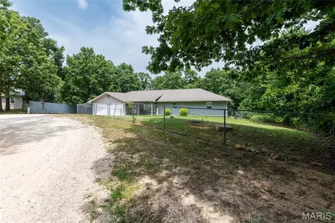 Exterior - 14423 Tailor Rd, Saint Robert, MO 65584 photo 2 of 6