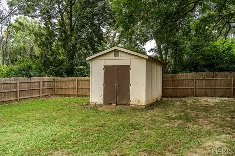 Exterior - 670 Meadow Dr, Saint Clair, MO 63077 photo 1 of 4