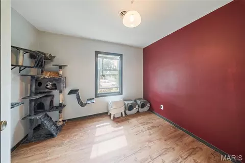 Bedroom - 5 King Dr, Rolla, MO 65401 photo 1 of 6