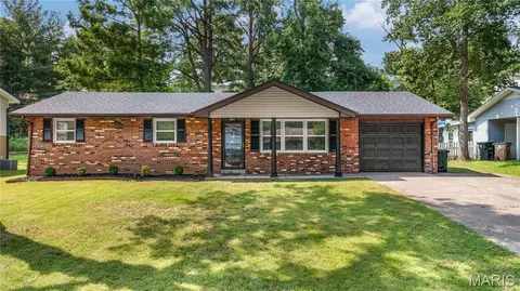 2237 Sherwood Dr, Cape Girardeau, MO 63701