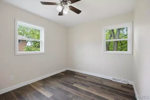 Bedroom - 704 Union St, Marble Hill, MO 63764 photo 1 of 4