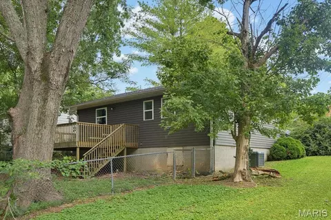 Exterior - 704 Union St, Marble Hill, MO 63764 photo 2 of 5