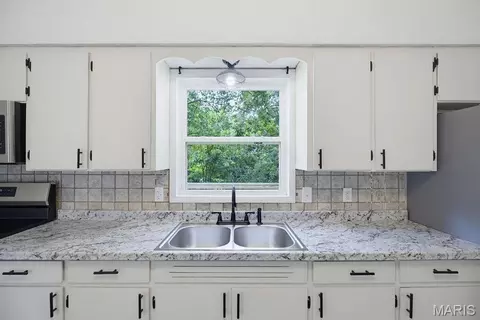 Kitchen - 704 Union St, Marble Hill, MO 63764 photo 1 of 1