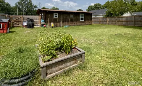 Exterior - 220 N Olive St, Marshfield, MO 65706 photo 7 of 7