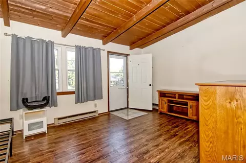 Entry Way - 220 N Olive St, Marshfield, MO 65706 photo 1 of 2