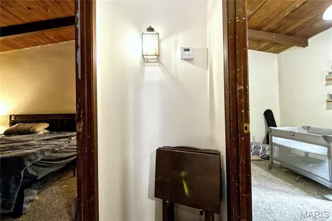 Entry Way - 220 N Olive St, Marshfield, MO 65706 photo 1 of 1