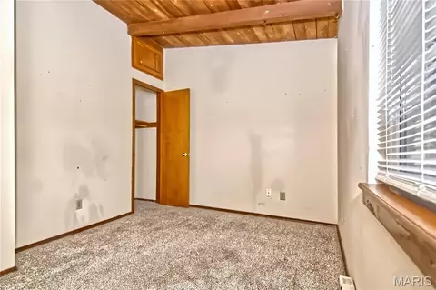 Bedroom - 220 N Olive St, Marshfield, MO 65706 photo 4 of 4