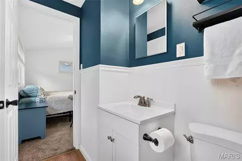 Bath - 519 Sulphur Spring Rd, Manchester, MO 63021 photo 3 of 6
