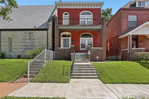 4367 Enright Ave, Saint Louis, MO 63108