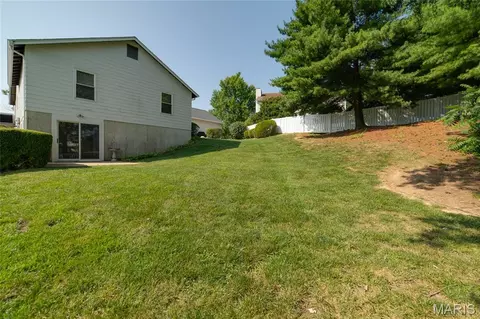 Exterior - 2296 Delaware Dr, Saint Charles, MO 63303 photo 8 of 12