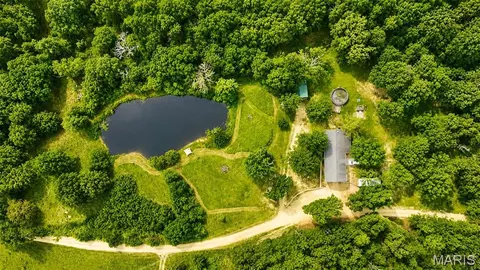 247 E Highway 8, Steelville, MO 65565