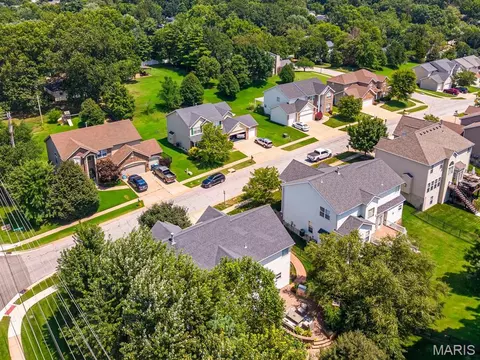 View/Area - 268 Magnolia Trace Dr, Ballwin, MO 63021 photo 2 of 3
