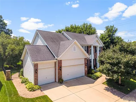 Exterior - 268 Magnolia Trace Dr, Ballwin, MO 63021 photo 15 of 17