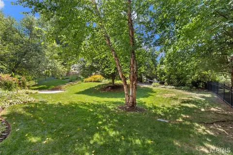 Exterior - 268 Magnolia Trace Dr, Ballwin, MO 63021 photo 7 of 17