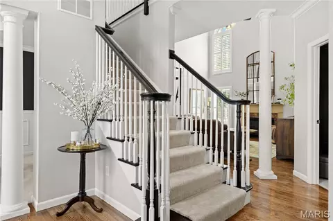 Entry Way - 268 Magnolia Trace Dr, Ballwin, MO 63021 photo 3 of 5