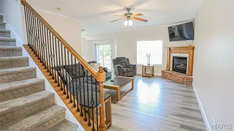 Other - 2335 W Chesterfield Blvd #B, Springfield, MO 65807 photo 2 of 11