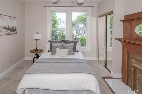 Bedroom - 7438 Maple Ave, Maplewood, MO 63143 photo 4 of 16
